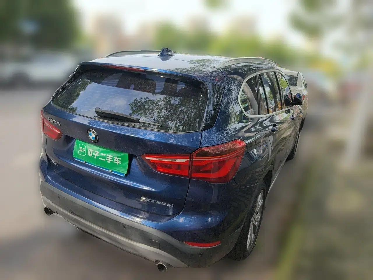 BMW X1 2019 sDrive20Li Leading Model — миниатюра 6