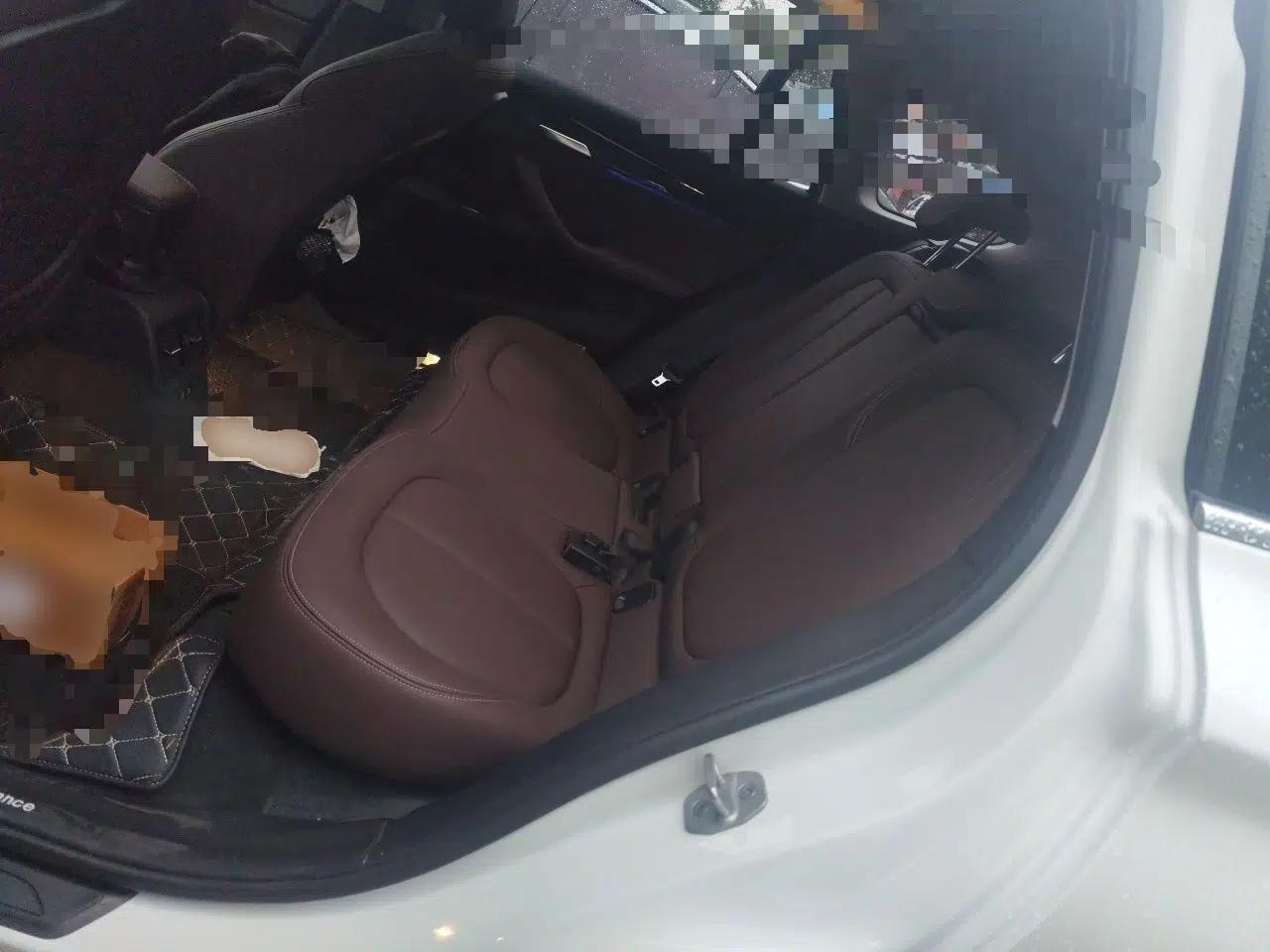 BMW X1 2020 sDrive25Li Leading Model — миниатюра 17