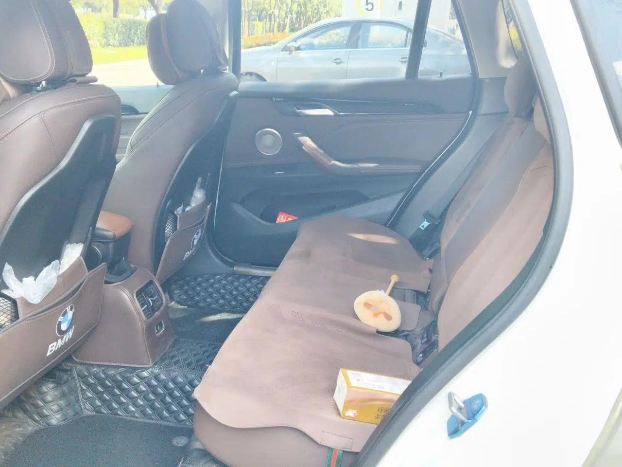 BMW X1 2022 sDrive20Li Fashion Model — миниатюра 17