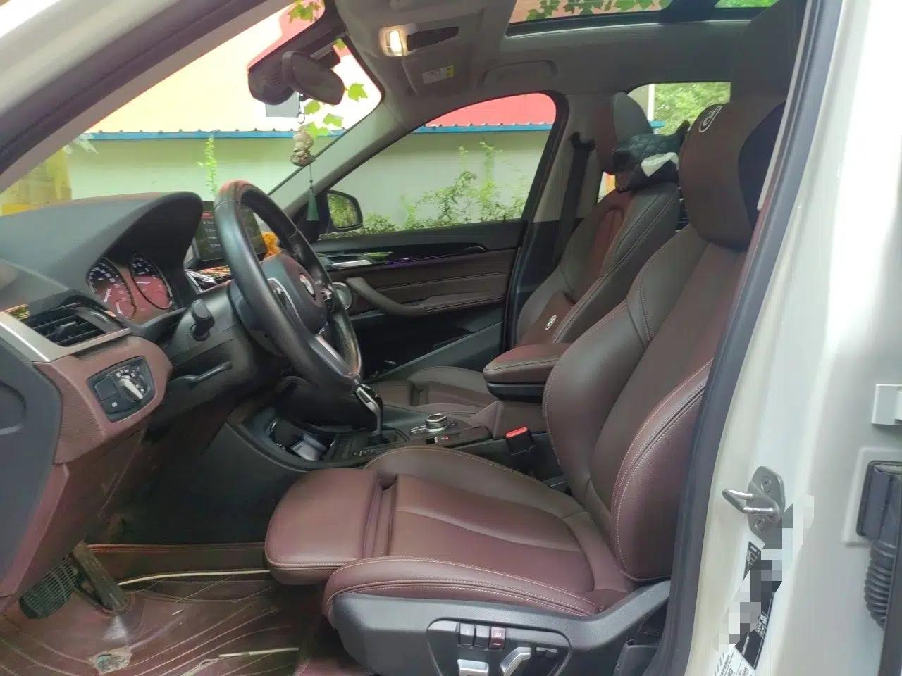 BMW X1 2022 sDrive25Li Leading Model — миниатюра 15