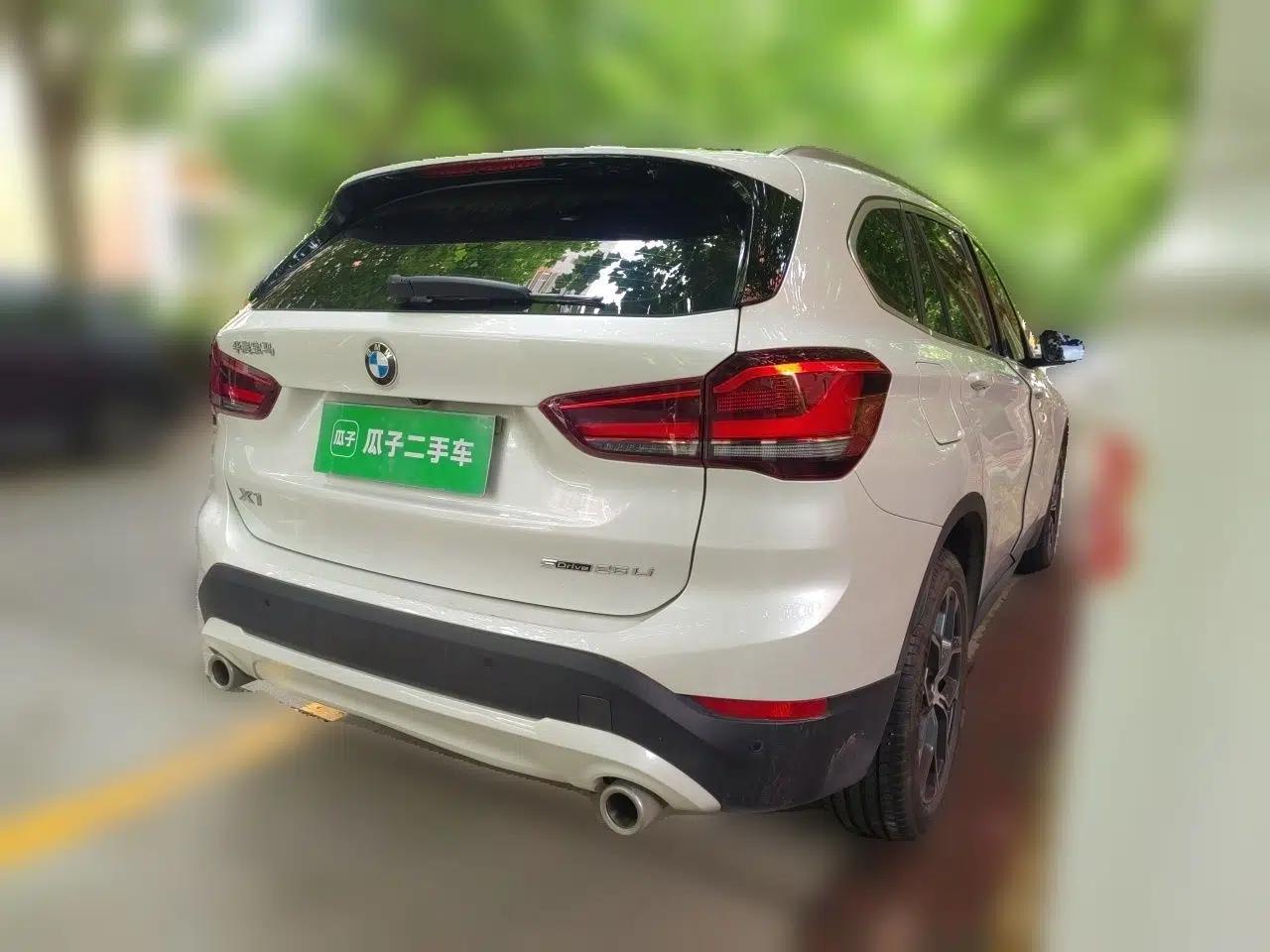 BMW X1 2022 sDrive25Li Leading Model — миниатюра 6