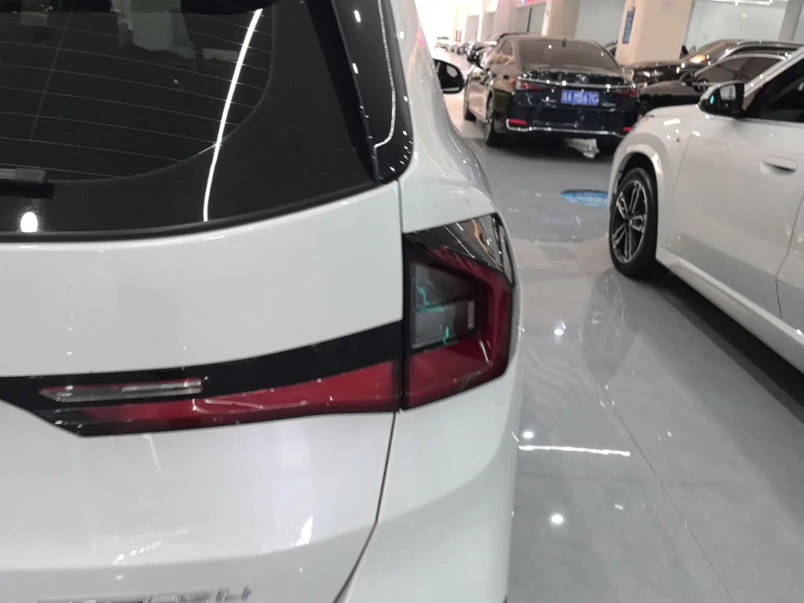 BMW X1 2023 sDrive25Li X Design Package — миниатюра 9