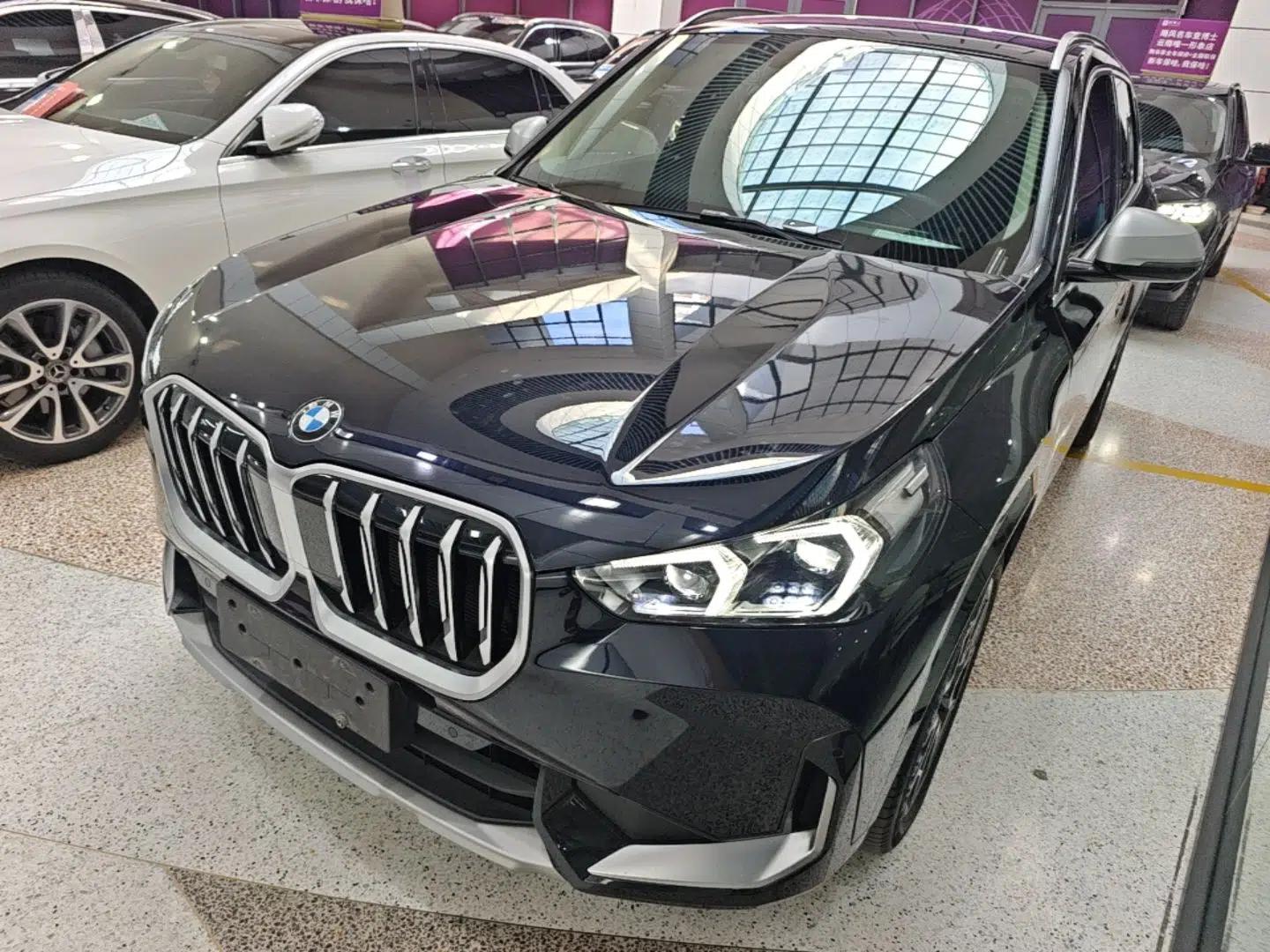 BMW X1 2023 sDrive25Li X Design Package — миниатюра 1