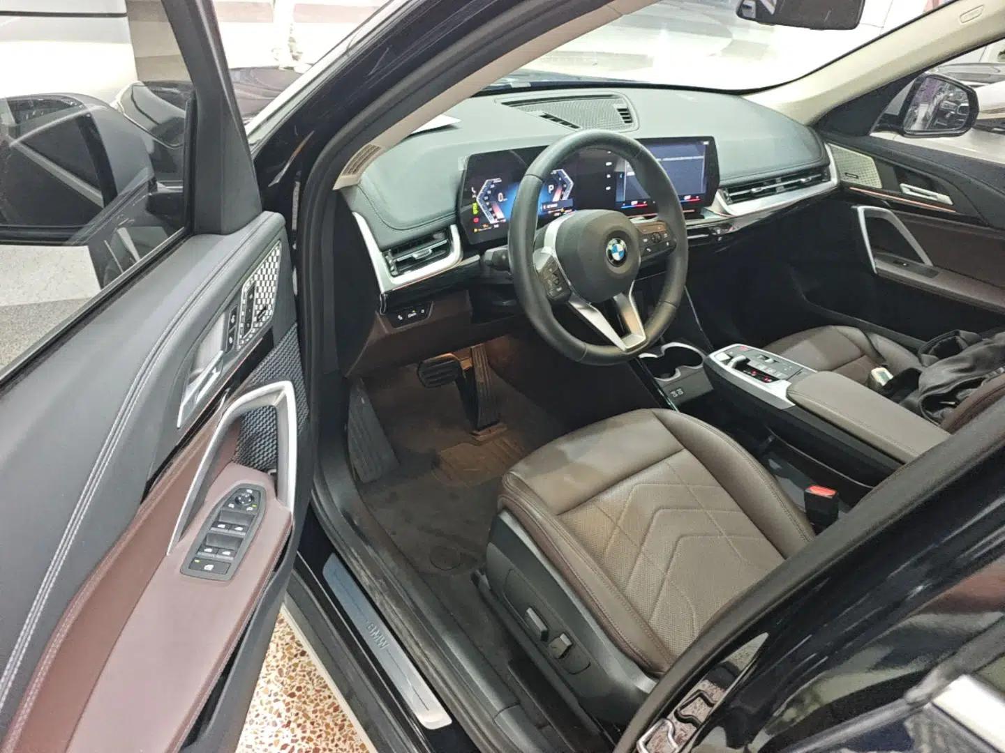 BMW X1 2023 sDrive25Li X Design Package — миниатюра 18