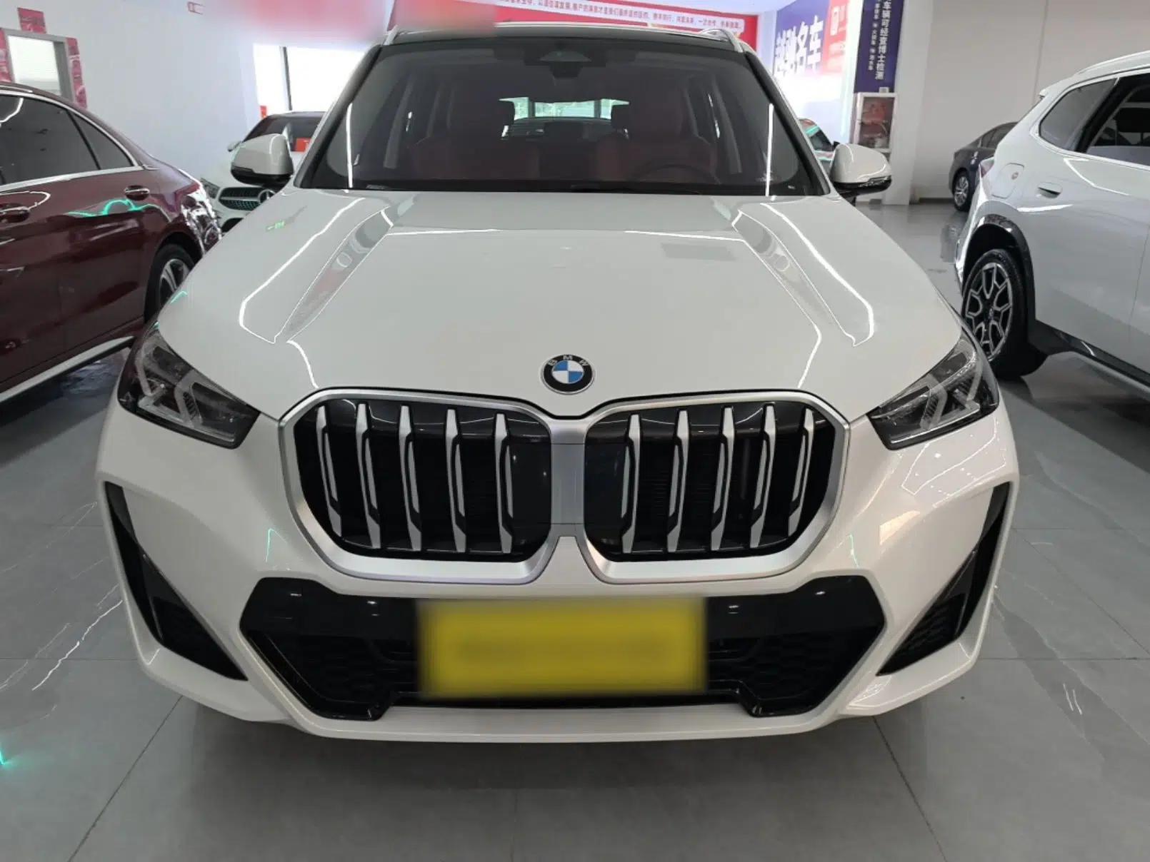 BMW X1 2024 sDrive25Li M Sport Package — миниатюра 2