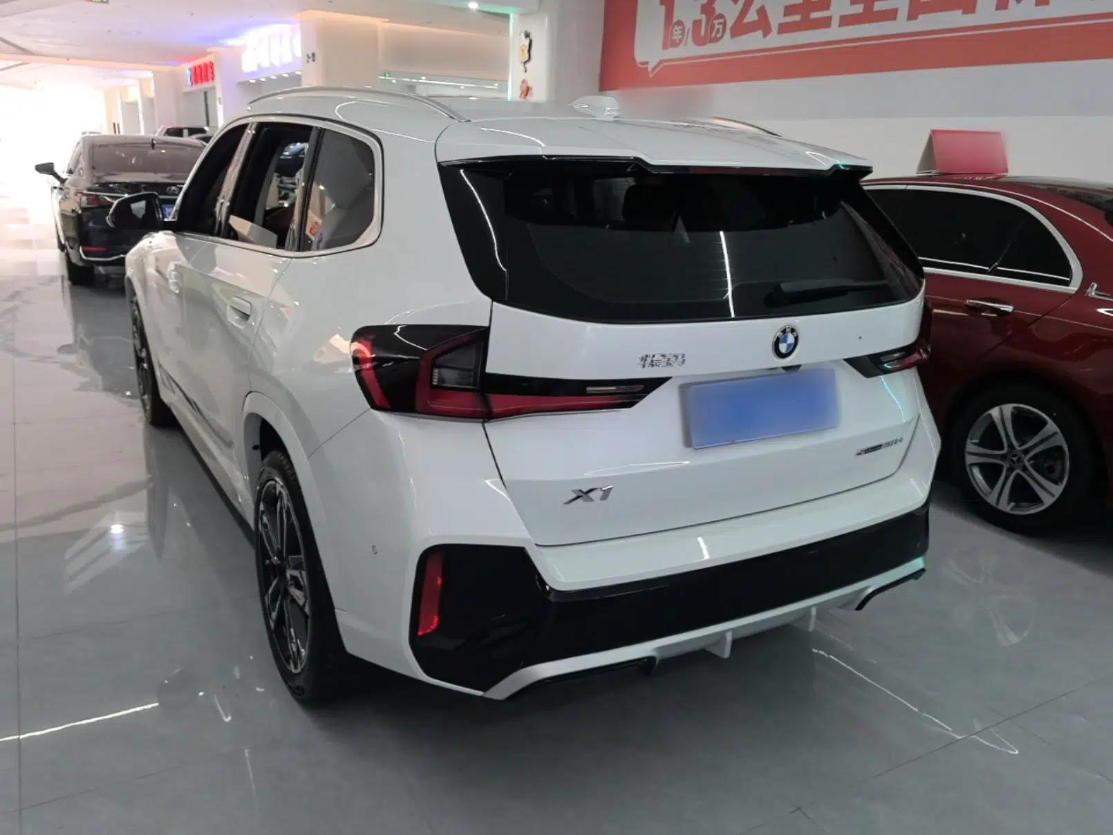 BMW X1 2024 sDrive25Li M Sport Package — миниатюра 4
