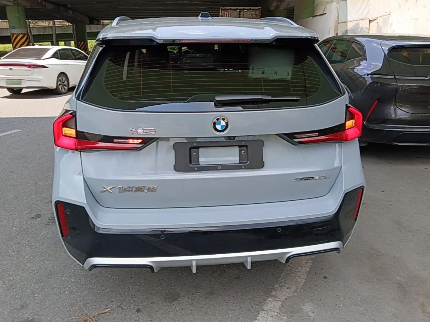 BMW X1 2025 Model sDrive25Li M Sport Package — миниатюра 5