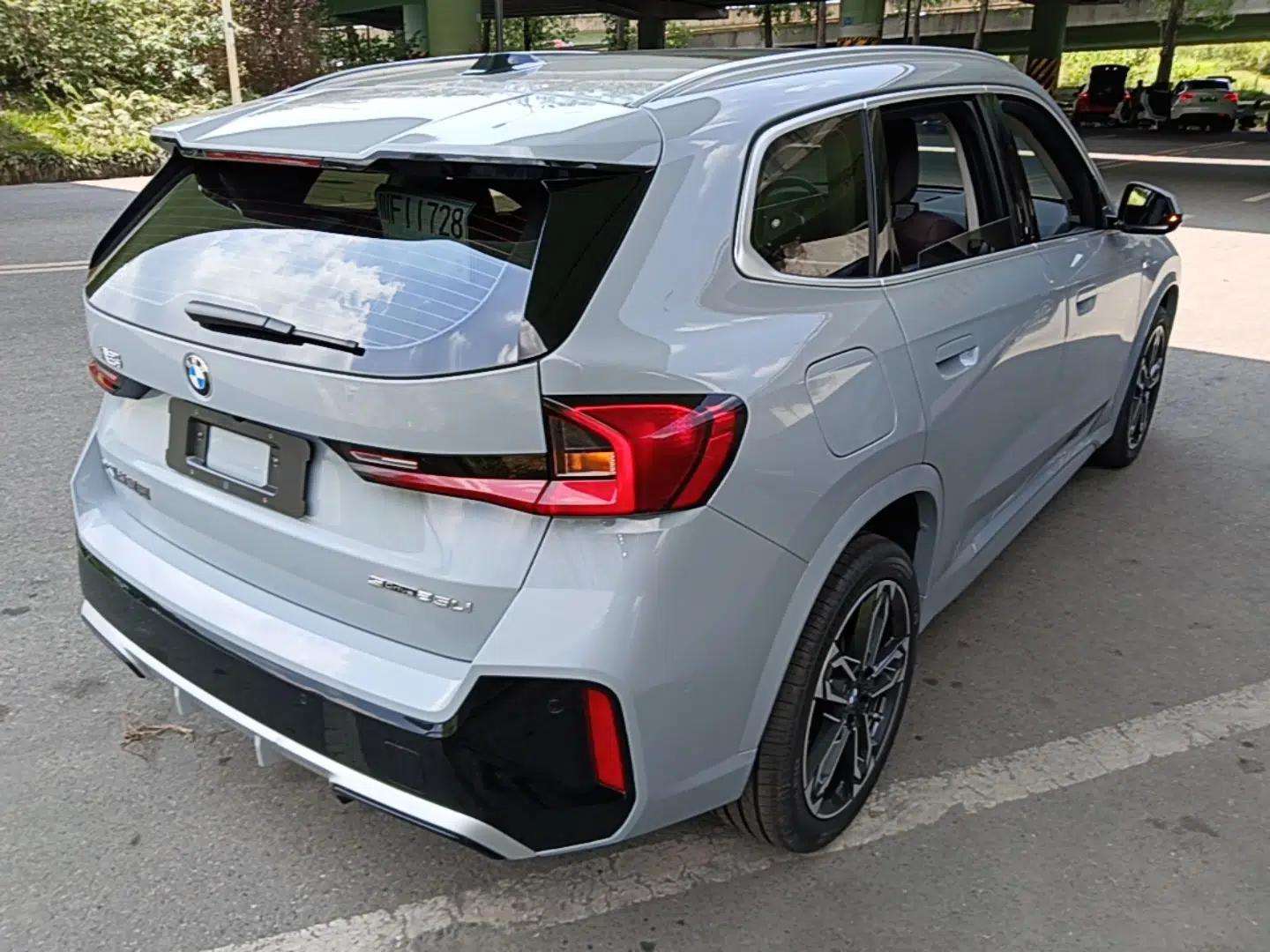 BMW X1 2025 Model sDrive25Li M Sport Package — миниатюра 6