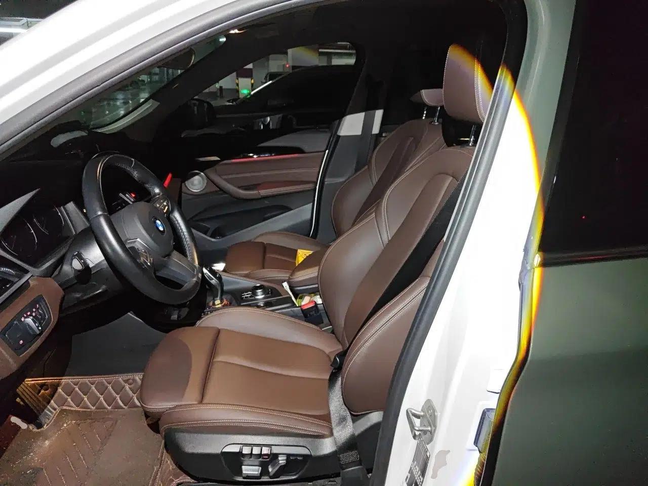 BMW X1 2022 sDrive25Li Leading Model — миниатюра 15