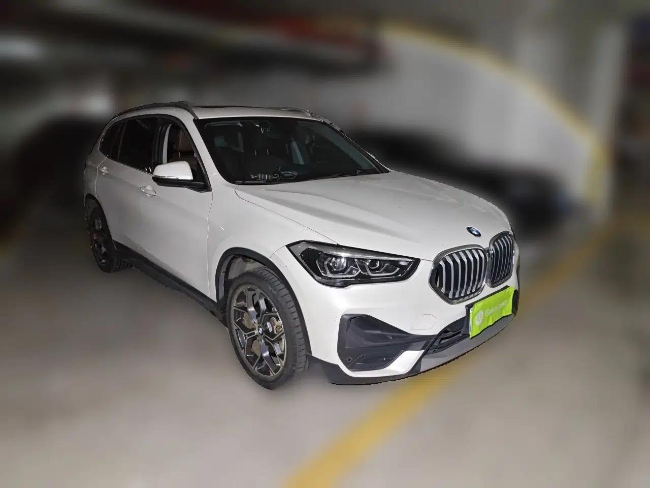 BMW X1 2022 sDrive25Li Leading Model — миниатюра 3