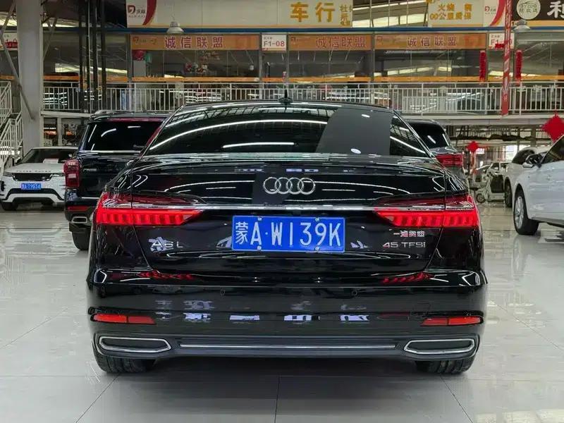 Audi A6L 2019 45 TFSI quattro Premium Elegance — миниатюра 3