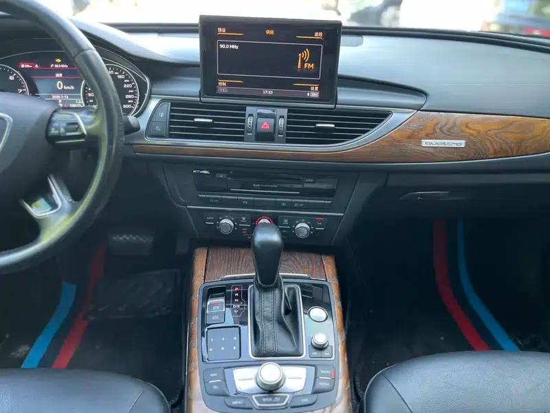 Audi A6L 2018 30th Anniversary Edition 35 TFSI Fashion Model — миниатюра 13