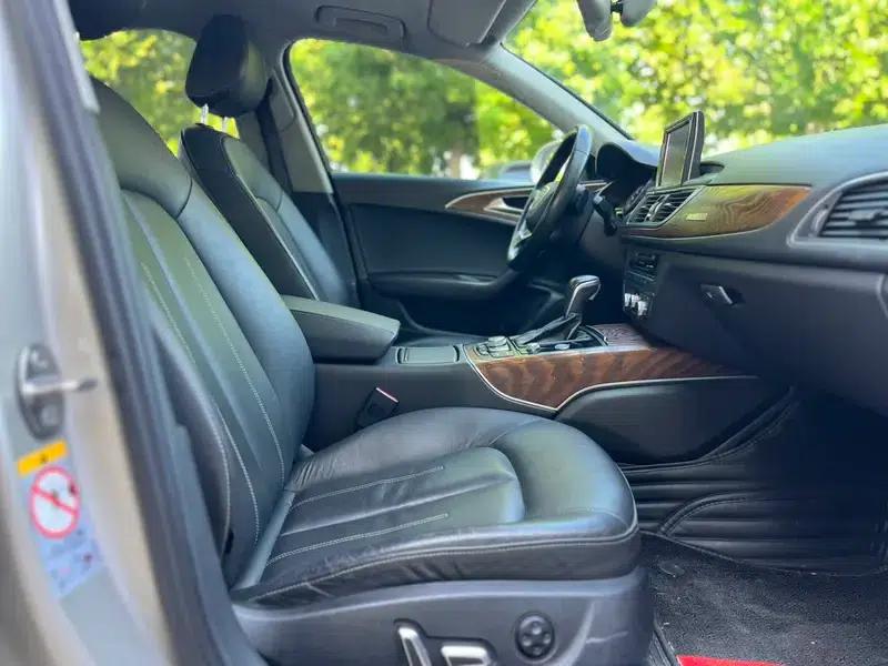 Audi A6L 2018 30th Anniversary Edition 35 TFSI Fashion Model — миниатюра 17