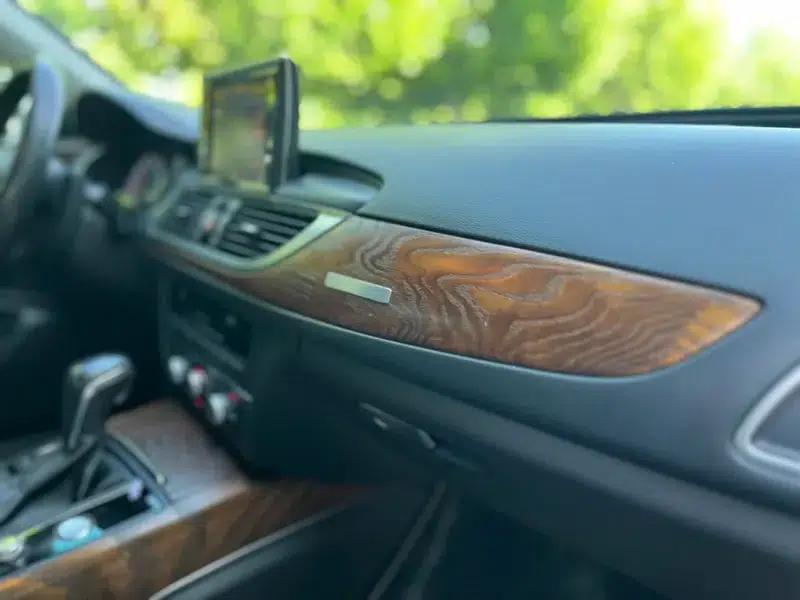 Audi A6L 2018 30th Anniversary Edition 35 TFSI Fashion Model — миниатюра 10