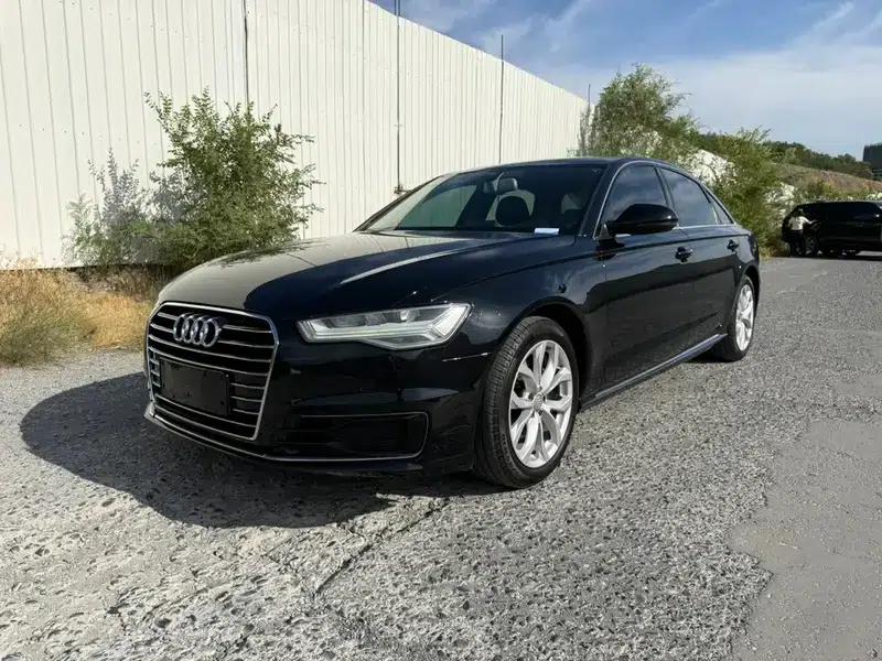 Audi A6L 2018 30th Anniversary Edition 35 TFSI Fashion Model — миниатюра 1