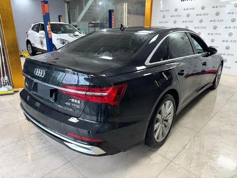 Audi A6L 2023 Facelift 45 TFSI Dynamic Edition — миниатюра 6