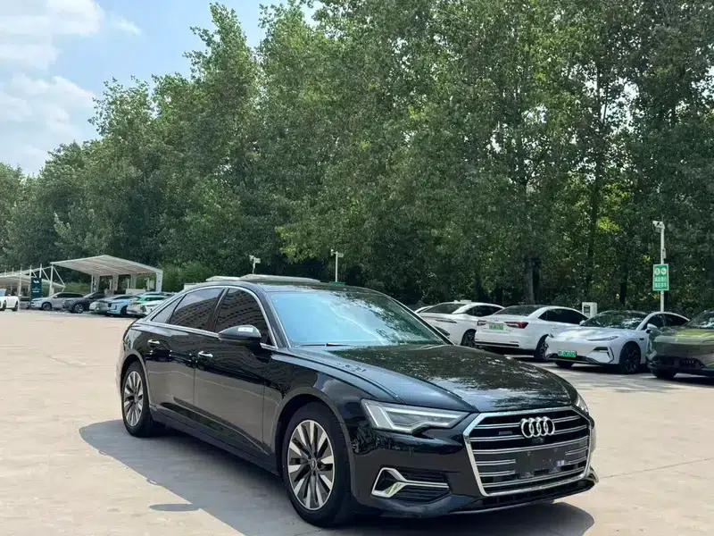 Audi A6L 2024 45 TFSI Premium Dynamic Edition — миниатюра 3
