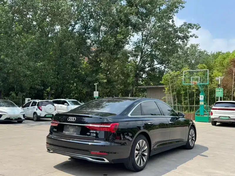 Audi A6L 2024 45 TFSI Premium Dynamic Edition — миниатюра 5