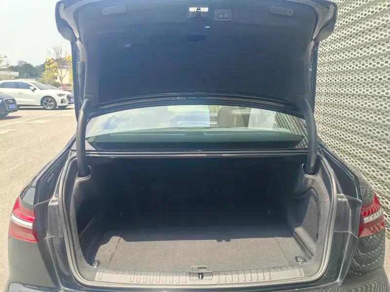 Audi A6L 2024 45 TFSI Premium Dynamic Edition — миниатюра 13