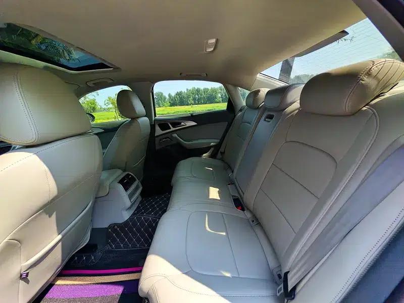 Audi A6L 2012 TFSI Standard Edition — миниатюра 17