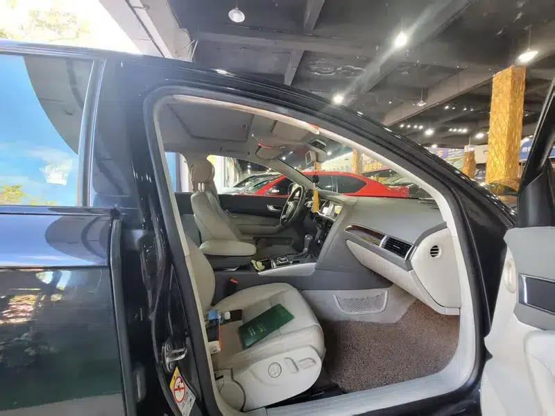 Audi A6L 2011 2.0 TFSI Automatic Standard Edition — миниатюра 7