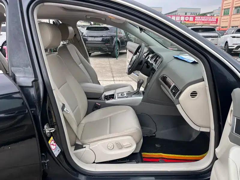 Audi A6L 2011 2.0 TFSI Automatic Standard Edition — миниатюра 11