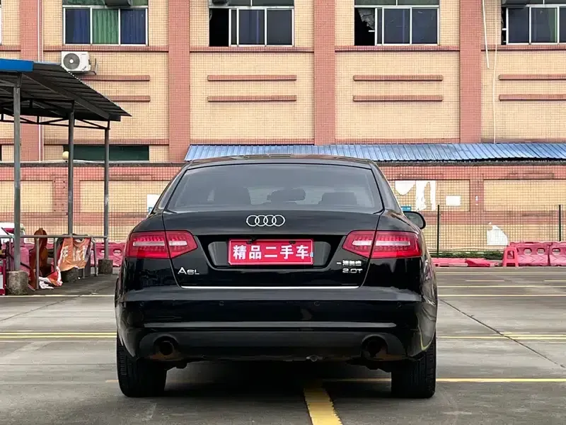 Audi A6L 2011 2.0 TFSI Automatic Standard Edition — миниатюра 5