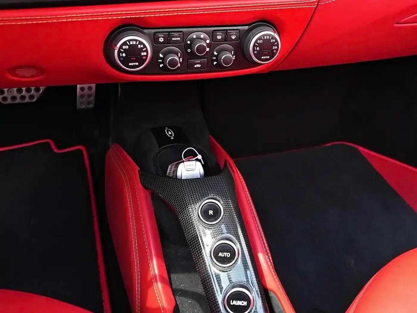 2015 Ferrari 488 Spider — миниатюра 4