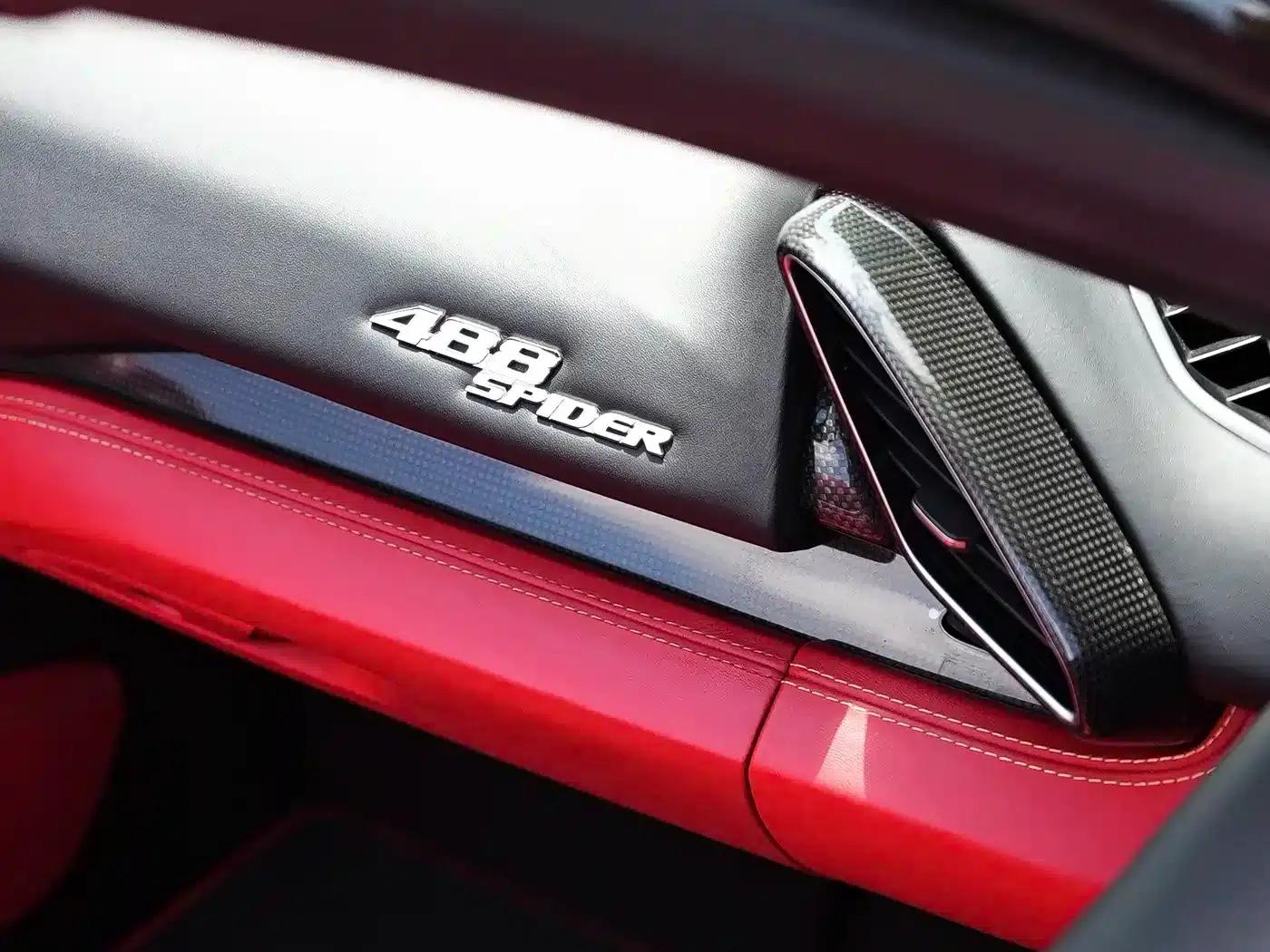 2015 Ferrari 488 Spider — миниатюра 6