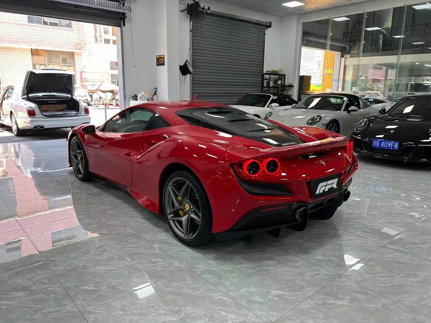 Ferrari F8 2019 Tributo 3.9T V8 — миниатюра 3