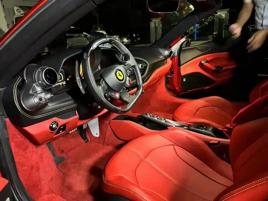 Ferrari F8 Spider 2020 3.9T V8 — миниатюра 7