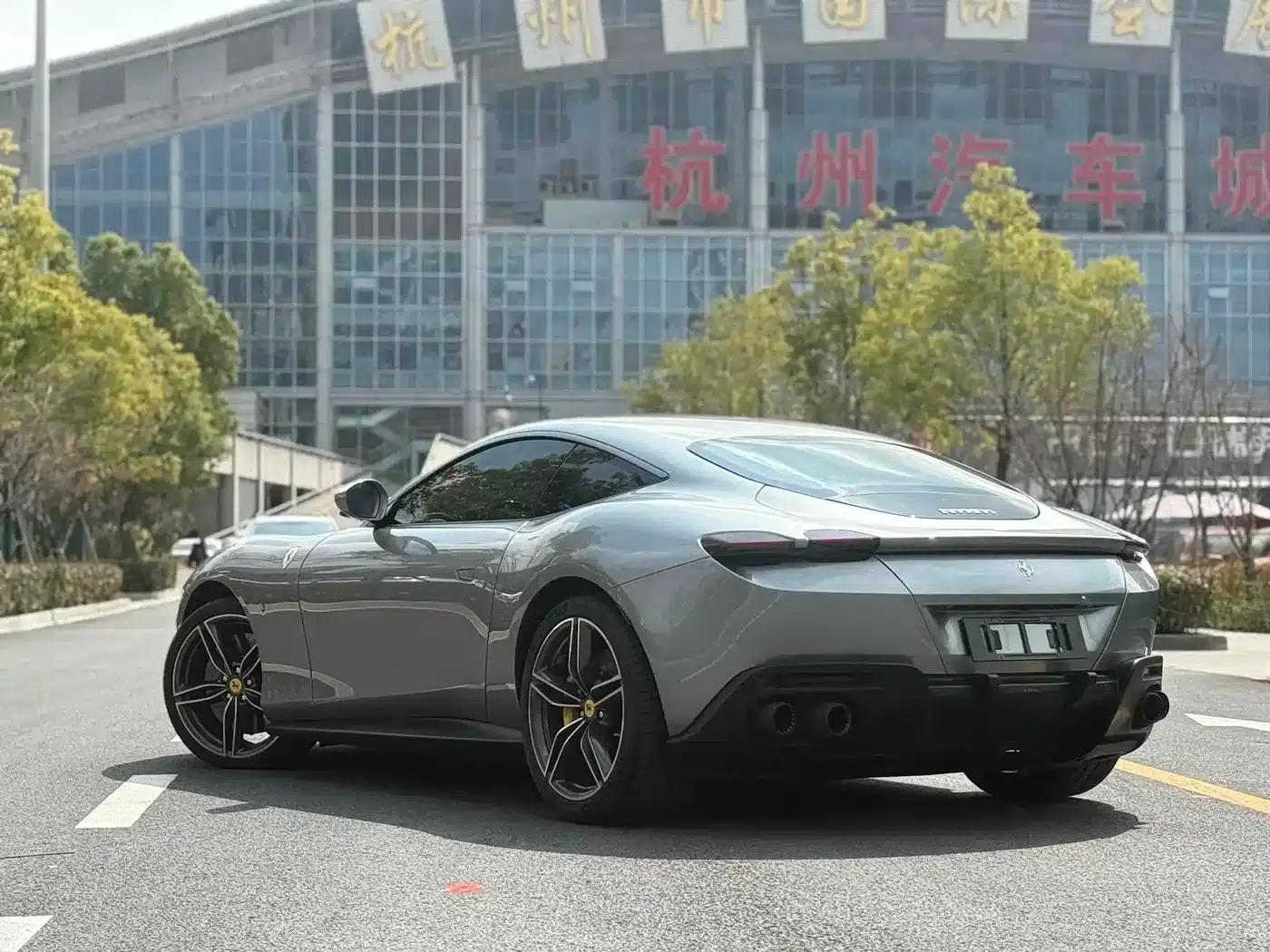 Roma 2020 3.9T V8 — миниатюра 5