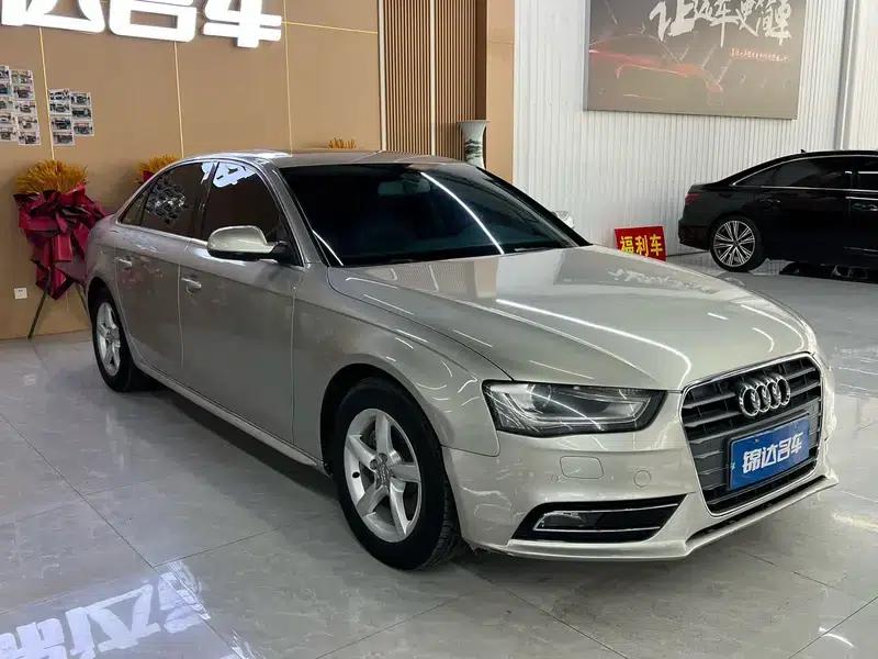 Audi A4L 2015 35 TFSI Automatic Standard Edition — миниатюра 3