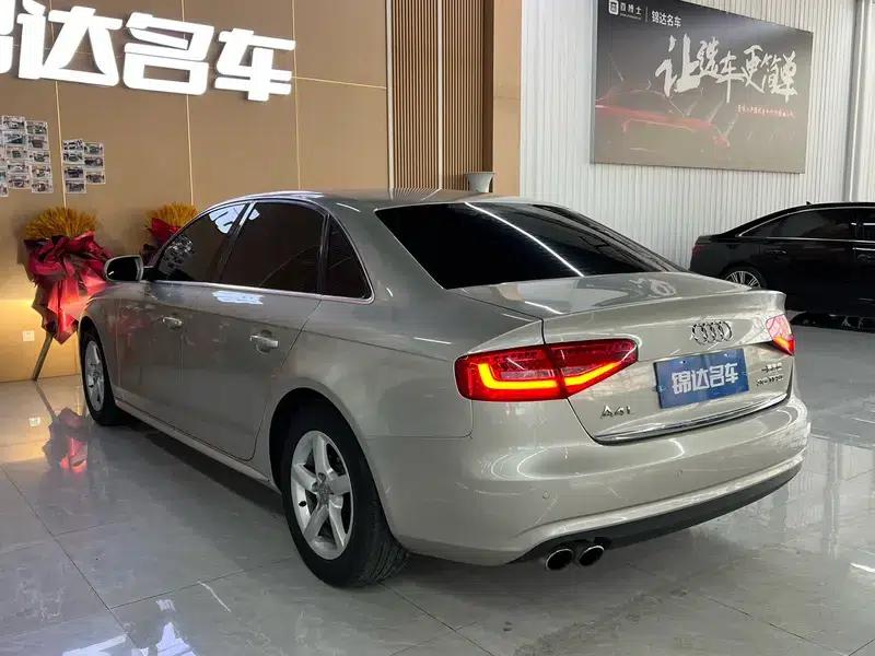 Audi A4L 2015 35 TFSI Automatic Standard Edition — миниатюра 4