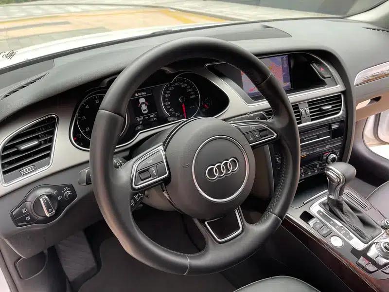 Audi A4L 2013 35 TFSI Automatic Technology Edition — миниатюра 11