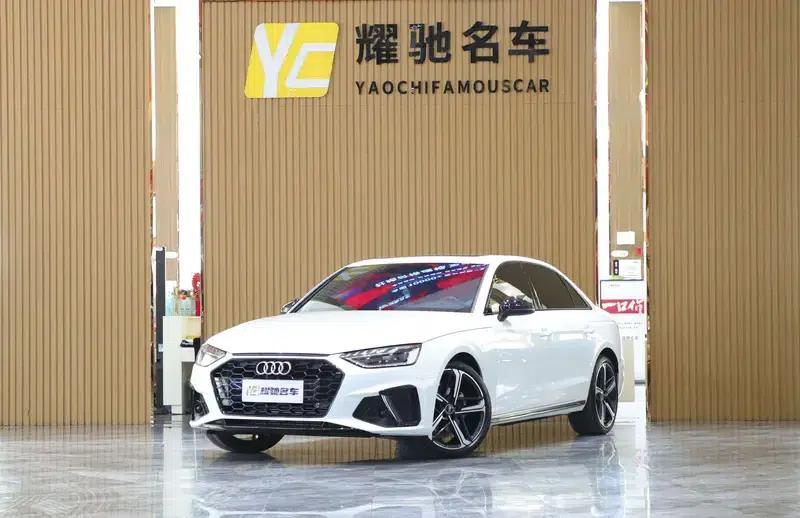 Audi A4L 2024 40 TFSI Luxury Dynamic — миниатюра 1