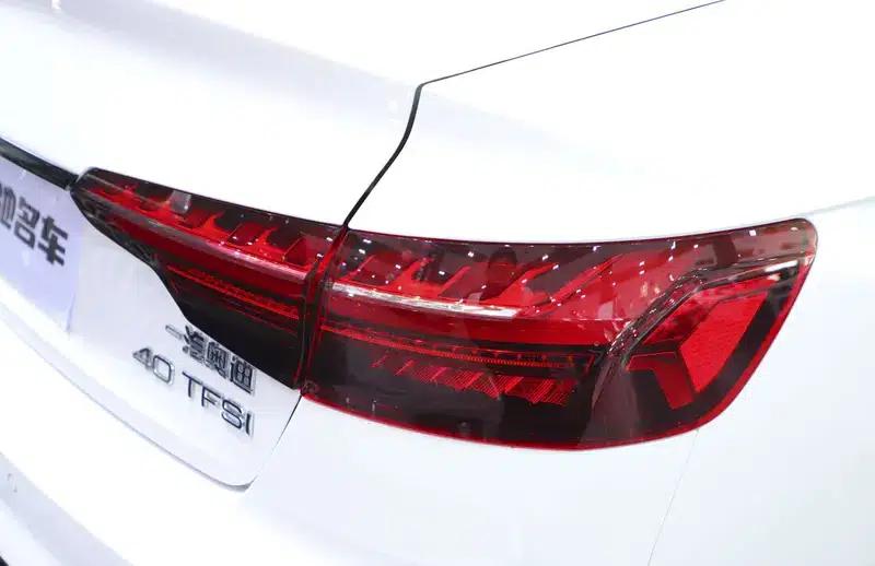 Audi A4L 2024 40 TFSI Luxury Dynamic — миниатюра 6