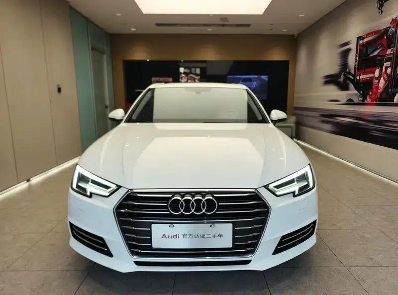 Audi A4L 2017 40 TFSI Fashion Edition — миниатюра 2