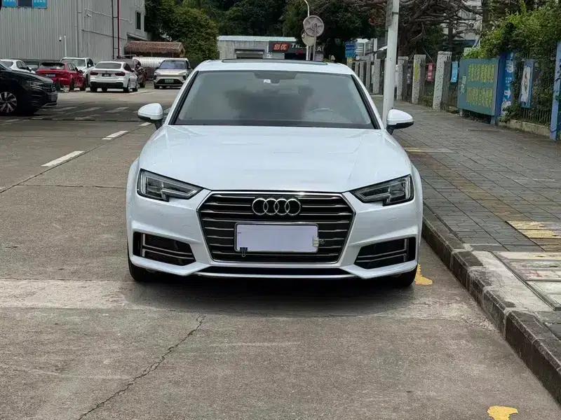 Audi A4L 2019 40 TFSI Progressive (China VI Emission Standard) — миниатюра 2