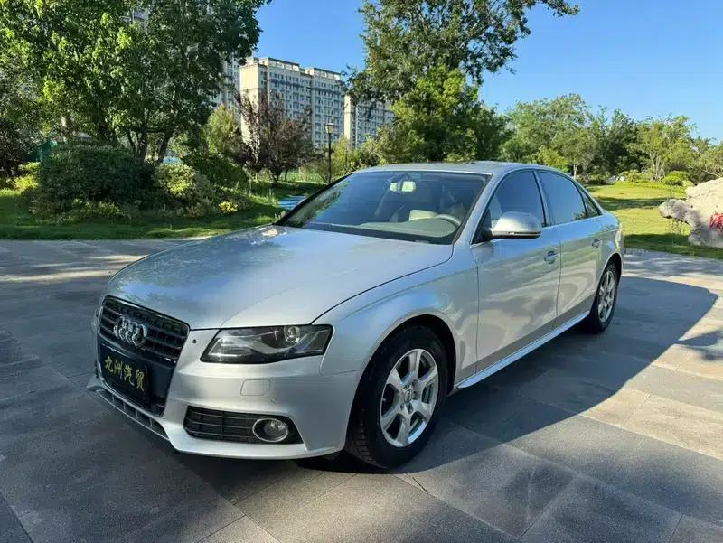 Audi A4L 2010 2.0 TFSI Technology Edition — миниатюра 1
