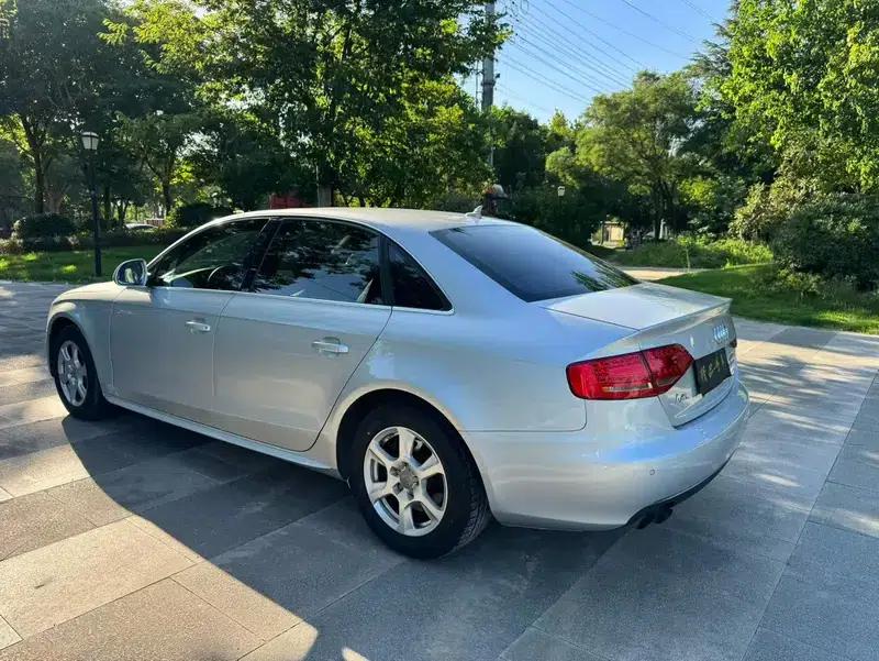 Audi A4L 2010 2.0 TFSI Technology Edition — миниатюра 4