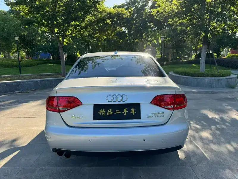 Audi A4L 2010 2.0 TFSI Technology Edition — миниатюра 5