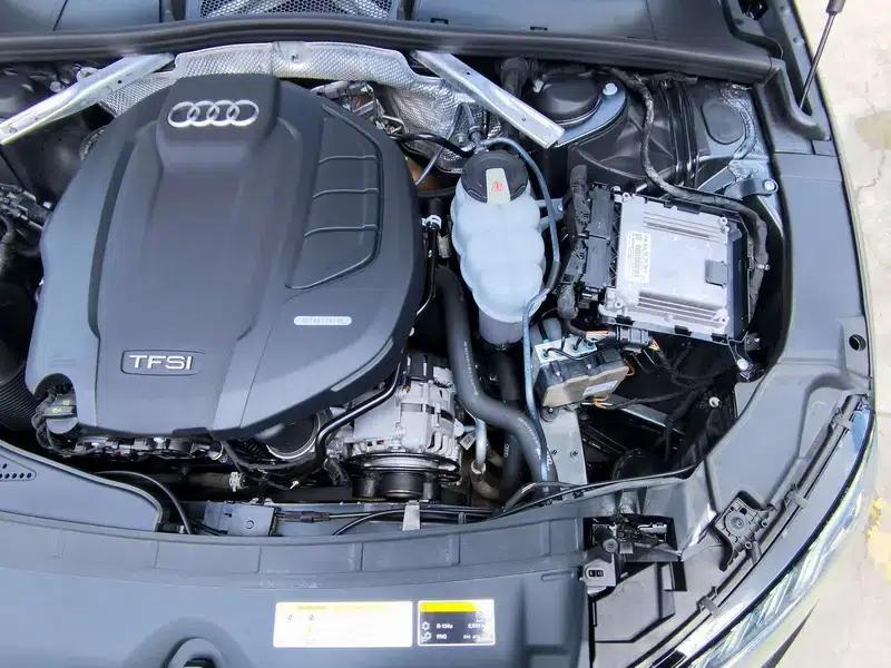 Audi A4L 2020 40 TFSI Fashion Dynamic Edition — миниатюра 11