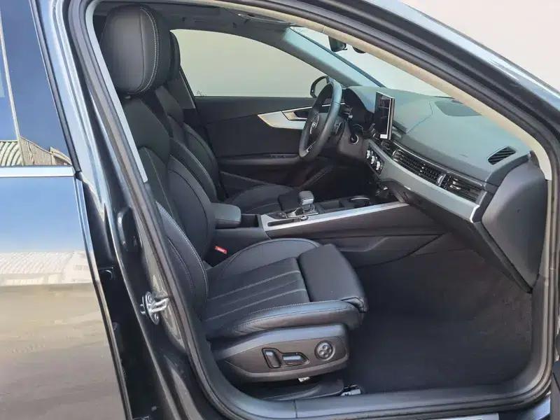 Audi A4L 2020 40 TFSI Fashion Dynamic Edition — миниатюра 17