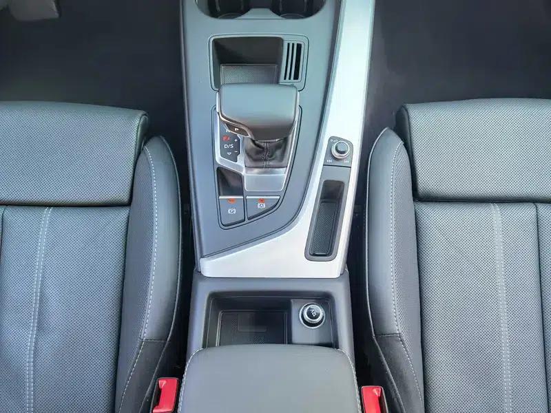 Audi A4L 2020 40 TFSI Fashion Dynamic Edition — миниатюра 23