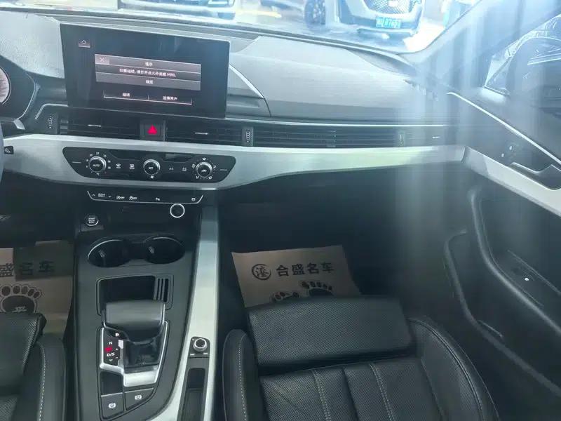 Audi A4L 2022 40 TFSI Fashion Dynamic Edition — миниатюра 12