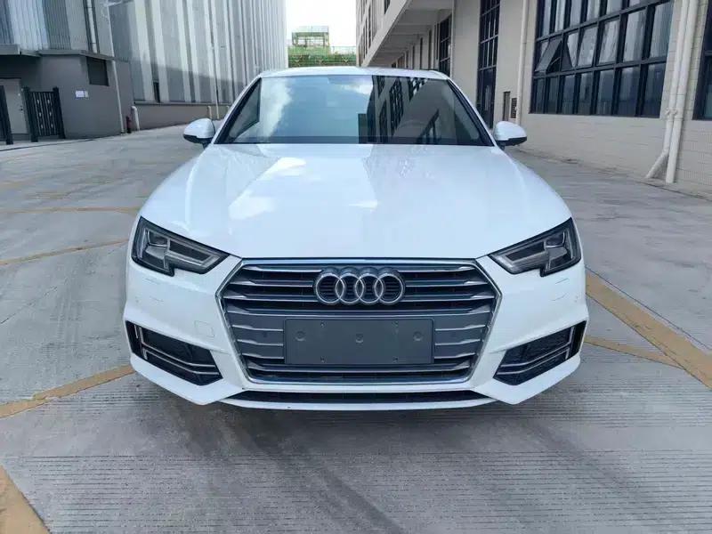 Audi A4L 2018 30th Anniversary Edition 40 TFSI Fashion Model — миниатюра 2