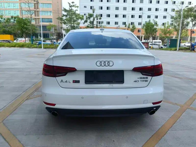 Audi A4L 2018 30th Anniversary Edition 40 TFSI Fashion Model — миниатюра 4