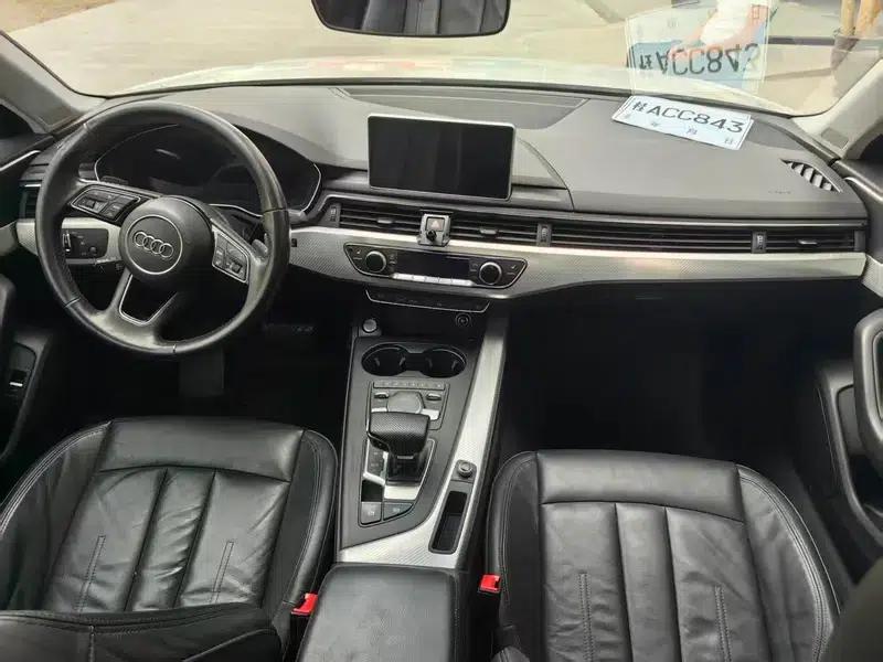 Audi A4L 2018 30th Anniversary Edition 40 TFSI Fashion Model — миниатюра 8