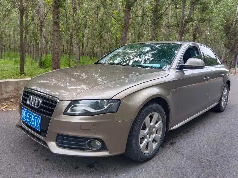 Audi A4L 2012 2.0 TFSI Automatic Technology Edition — миниатюра 1